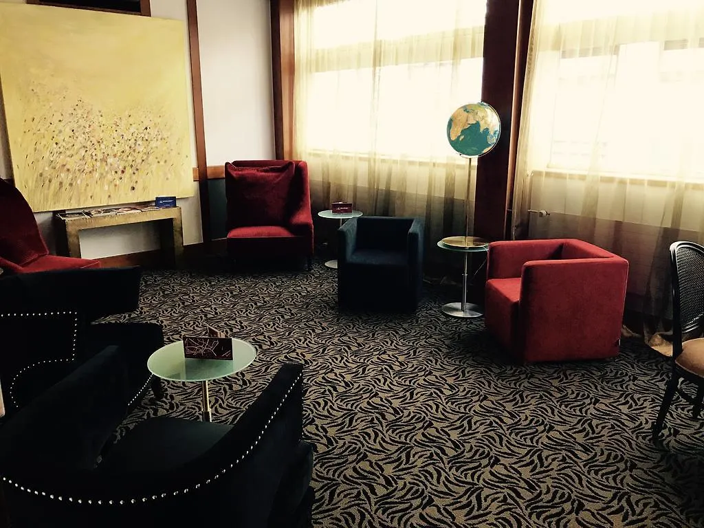 The New Midi Hotel Genève 4*,