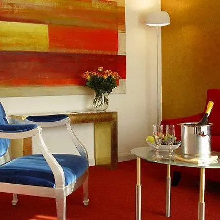 ****  Hotel The New Midi Ginebra Suiza